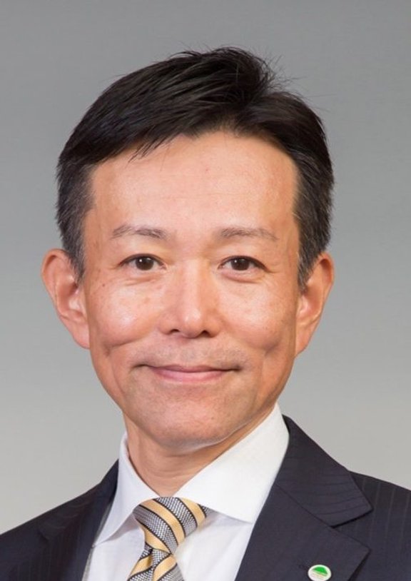 Hitachi Reorganización: Nuevo CEO Tokunaga Enfocado en Innovación
