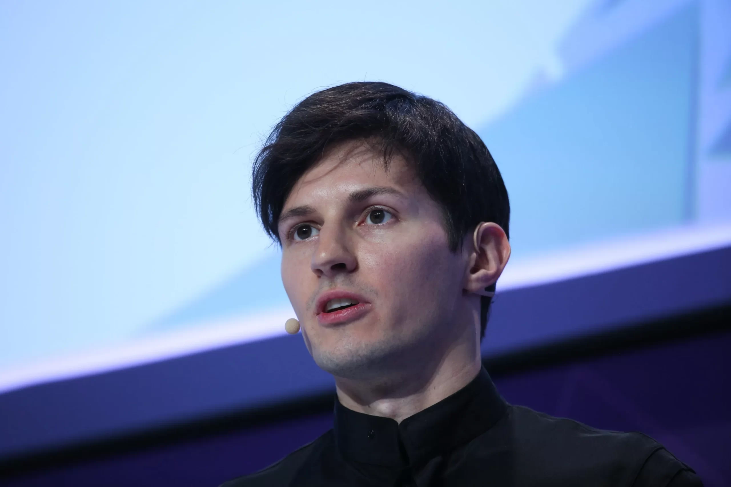 Pavel Durov Exilio a Dubái: Impacto en Criptomonedas
