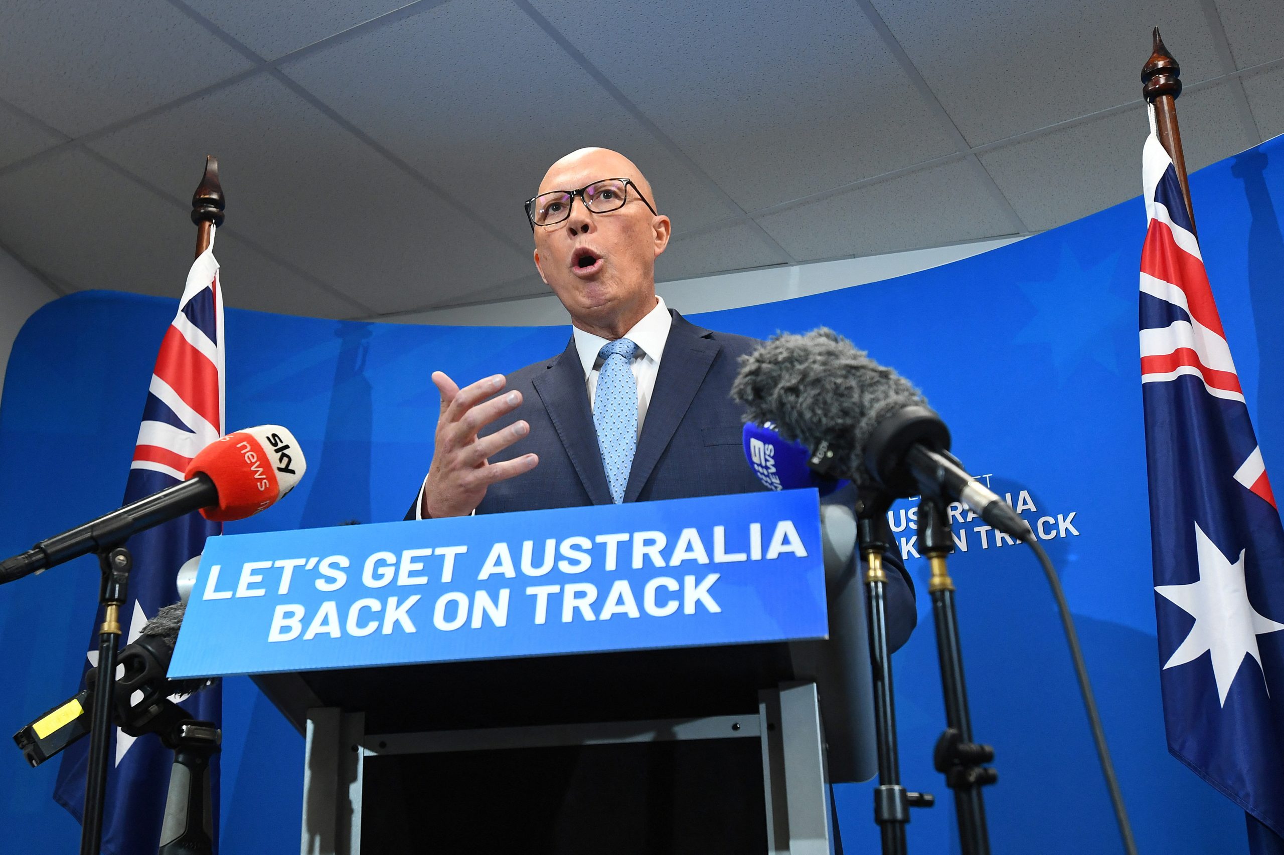 Elecciones Australia: costoso camino al 3 de mayo