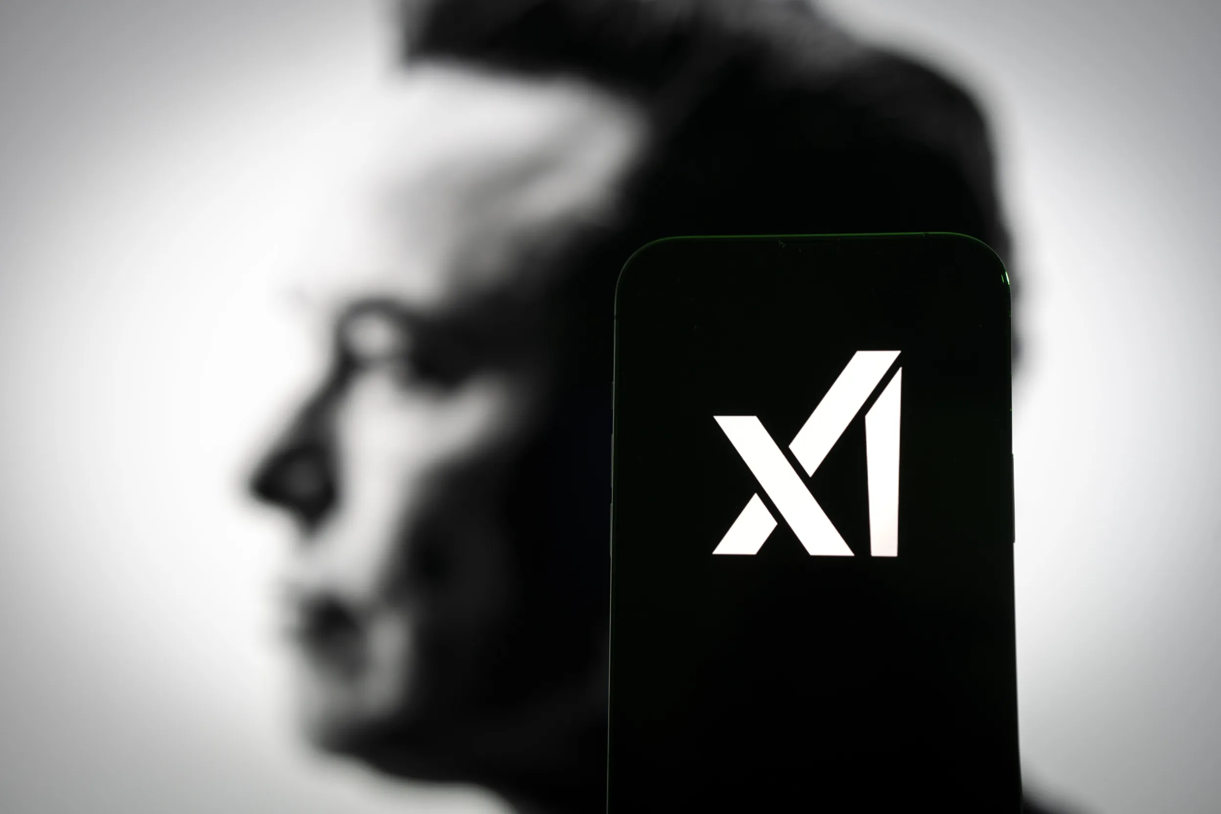 xAI Adquiere Hotshot: Avance Clave en Video AI