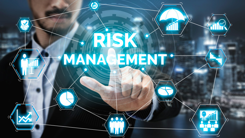 Simulaciones de Riesgo Contextual Transforman las Decisiones Empresariales