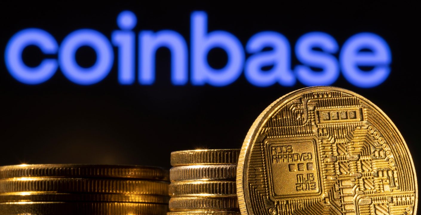Coinbase se une al S&P 500 y sus acciones se disparan
