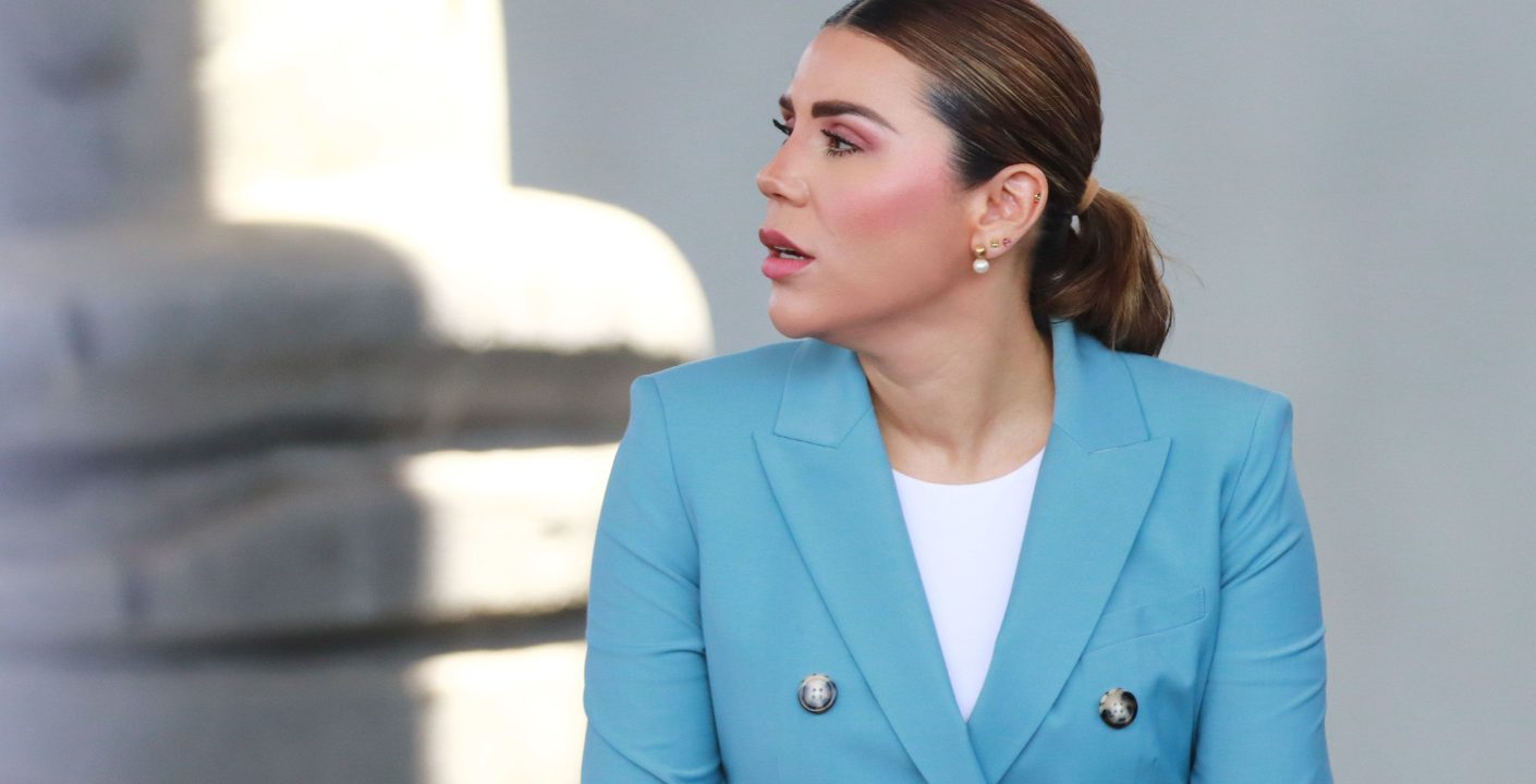 Cuestionan a Gobernadora por Revocación de Visa Estadounidense