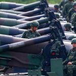 China niega acusaciones de proveer armas a Rusia