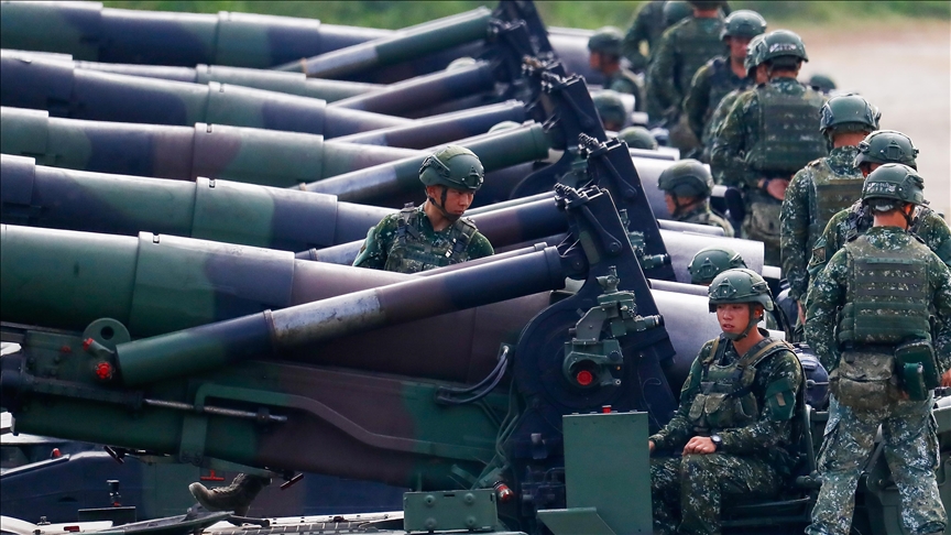China niega acusaciones de proveer armas a Rusia