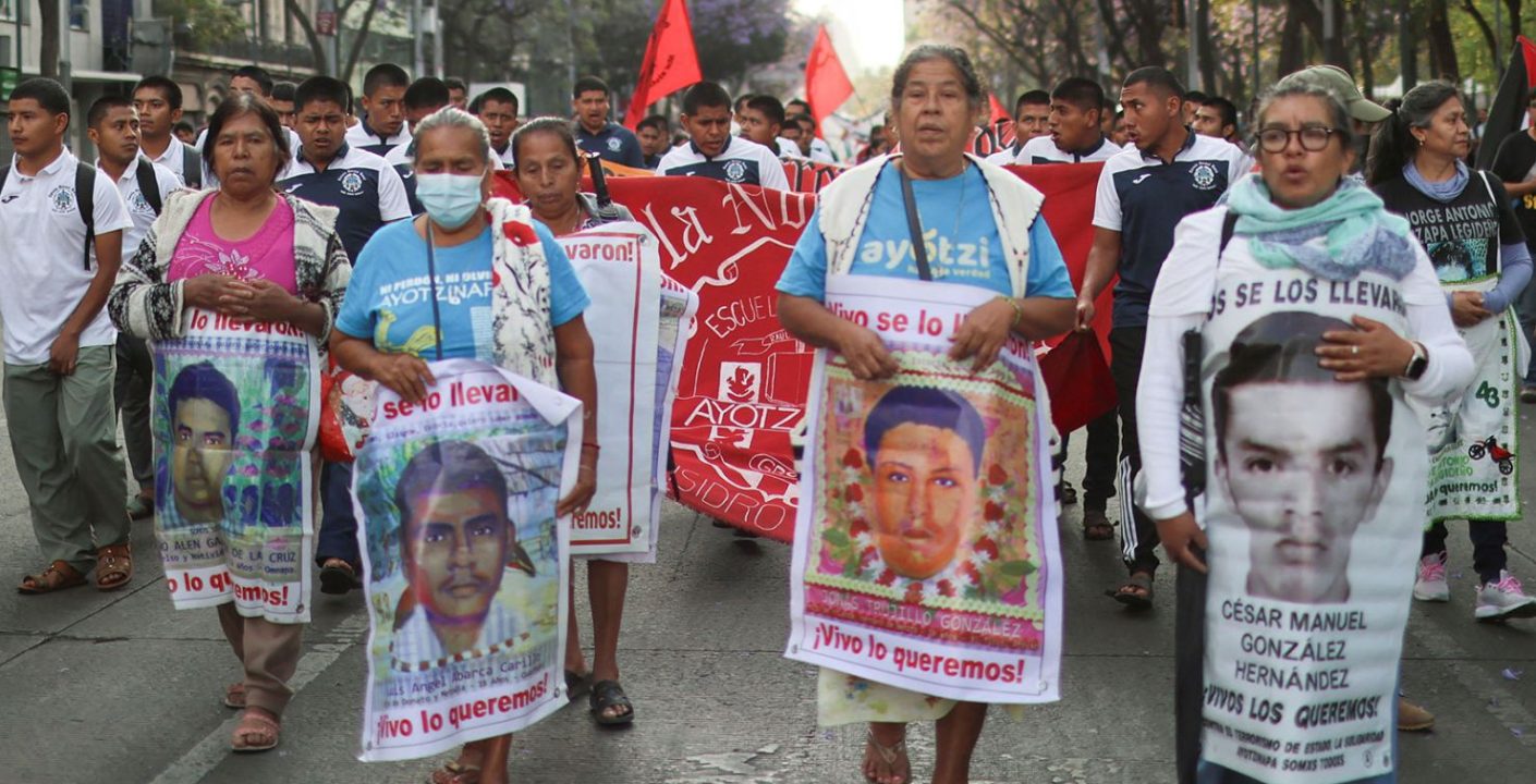 Detención por Ayotzinapa reaviva controversia y sospechas