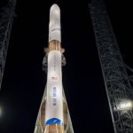 Blue Origin retrasa segundo vuelo del mega-cohete New Glenn a agosto