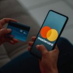 Mastercard presenta servicio de prevención de fraudes con inteligencia artificial en EEMEA