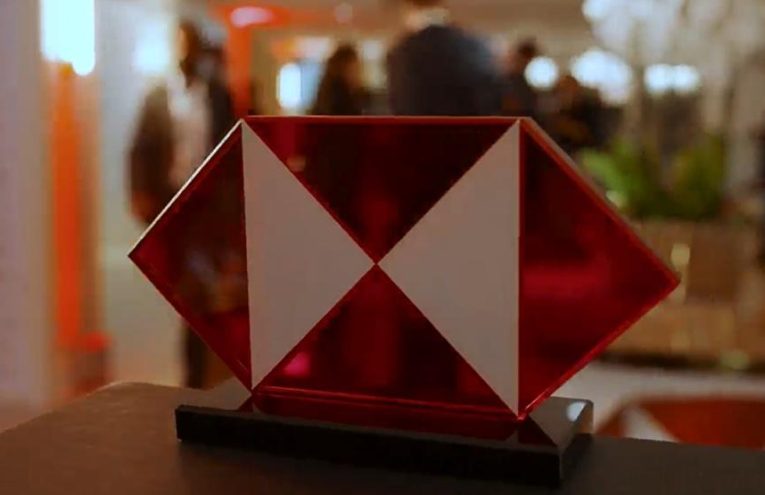 HSBC Salida Alianza Net Zero: ¿Desconexión Peligrosa?