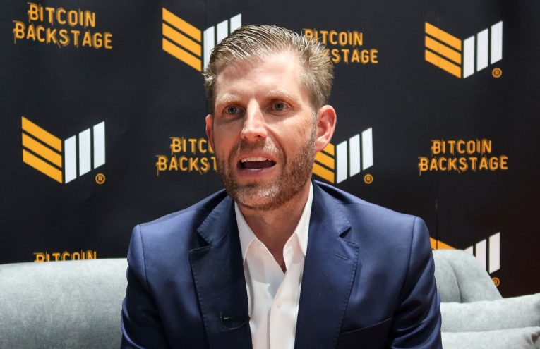 Eric Trump Instiga a Comprar Bitcoin y Ethereum en Caída