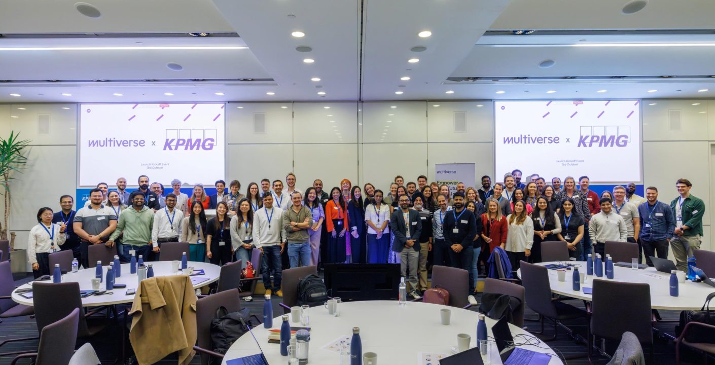 KPMG UK y Multiverse Transforman los Servicios con Capacitación en AI