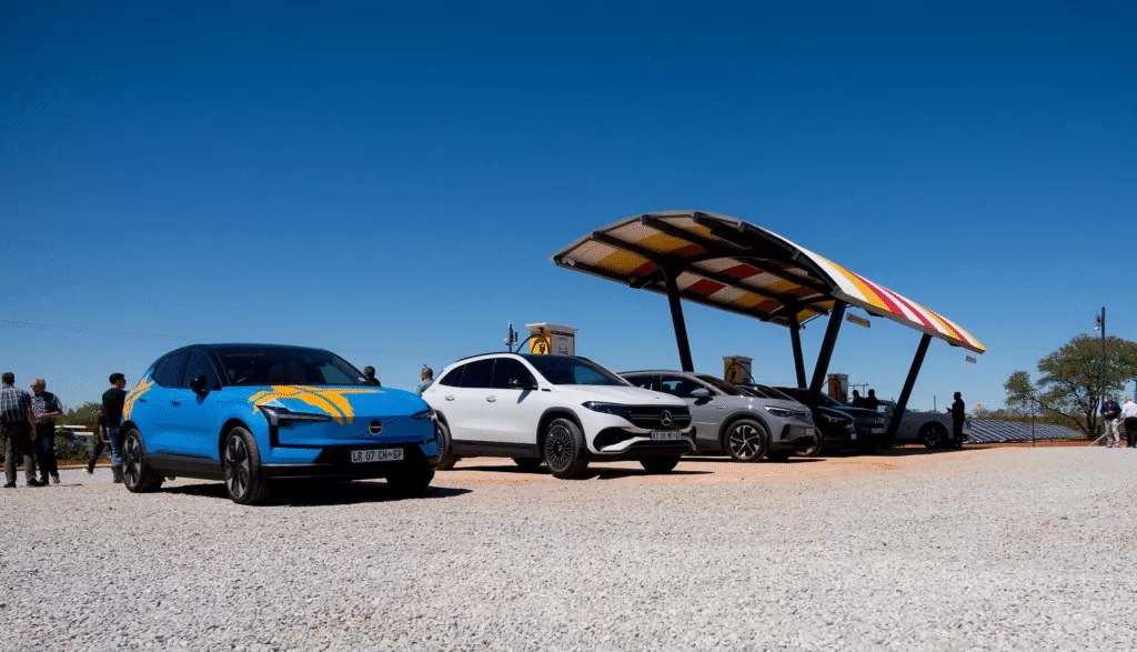 África Impulsa la Revolución de Vehículos Eléctricos a Través de Inversiones en Taxistas