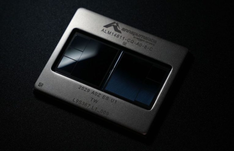 Amazon Revoluciona la IA con Nuevo Chip Trainium3