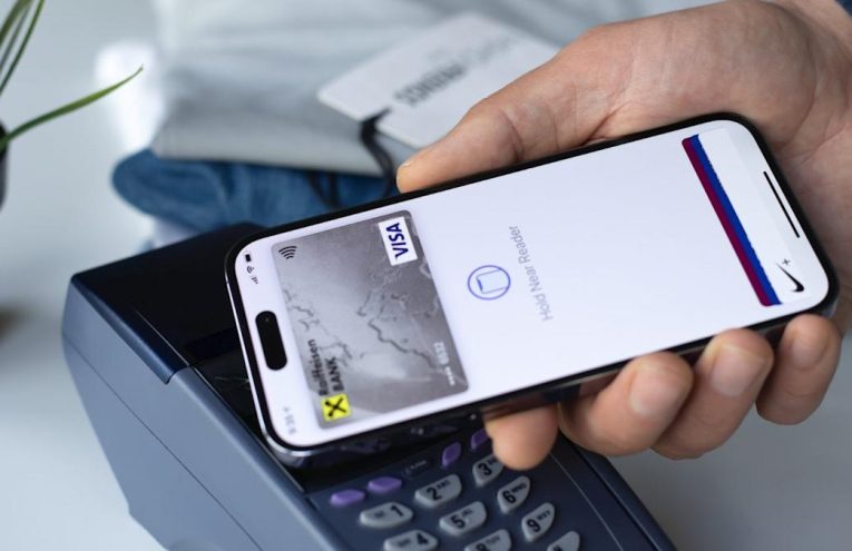 Visa y Apple Pay mejoran pagos internacionales para usuarios chinos