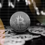 Fuga de Capitales Sacude los ETF Bitcoin en Contexto de Desconfianza