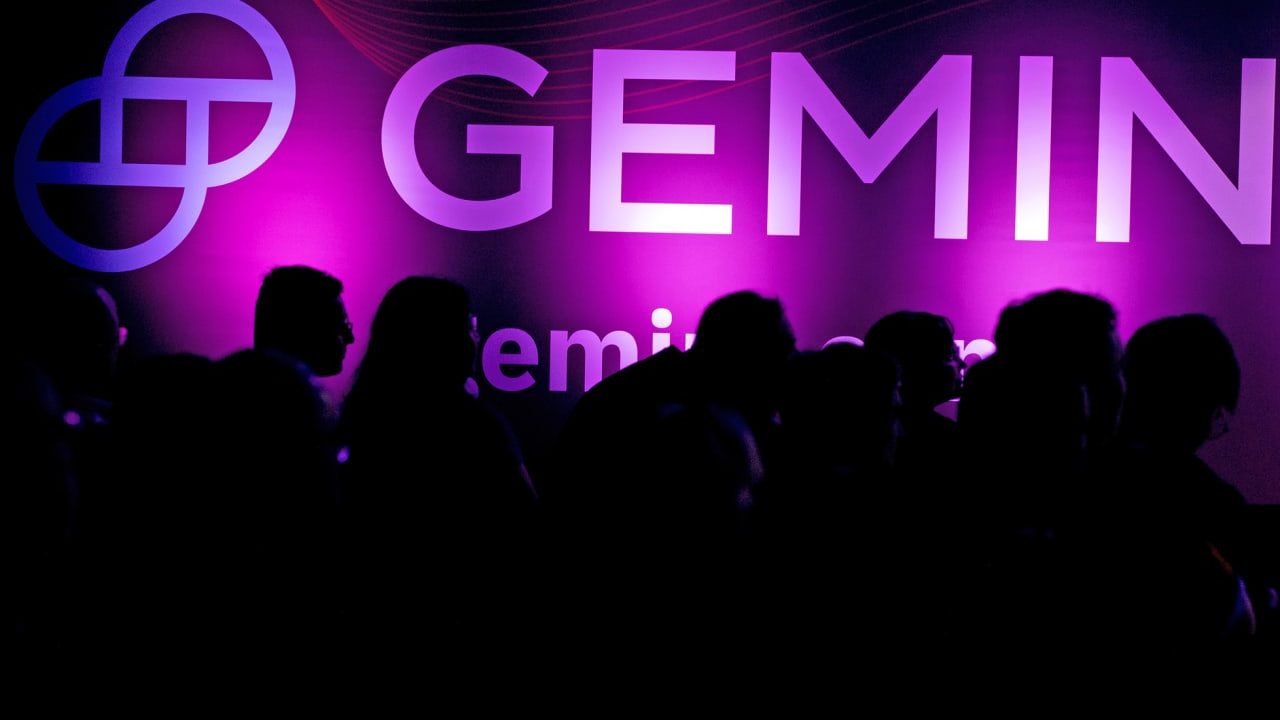 Crisis Gemini: Salida de Ejecutivos y Desplome de Acciones