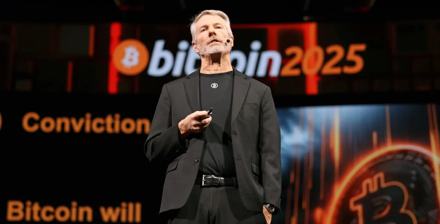 Acumulación BTC: Strategy se aproxima a los 750,000 Bitcoin