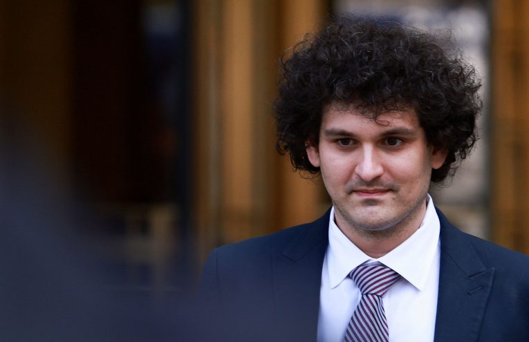 Bankman-Fried Busca Nuevo Juicio por Ocultamiento de Pruebas en Caso FTX