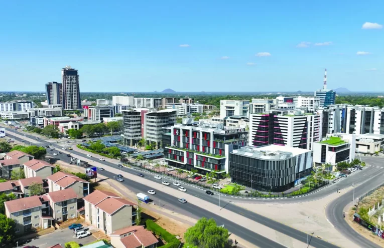 Fusiones Fintech Botswana 2026: Regulación y Expansión Digital